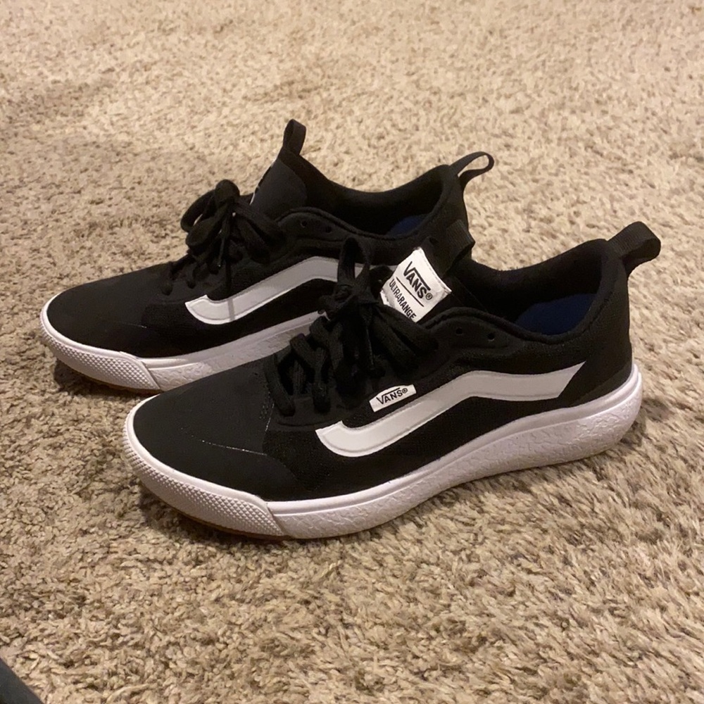 vans tennis shoes